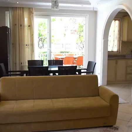Private 3 Bedrooms Close To Seapayallar 5 *